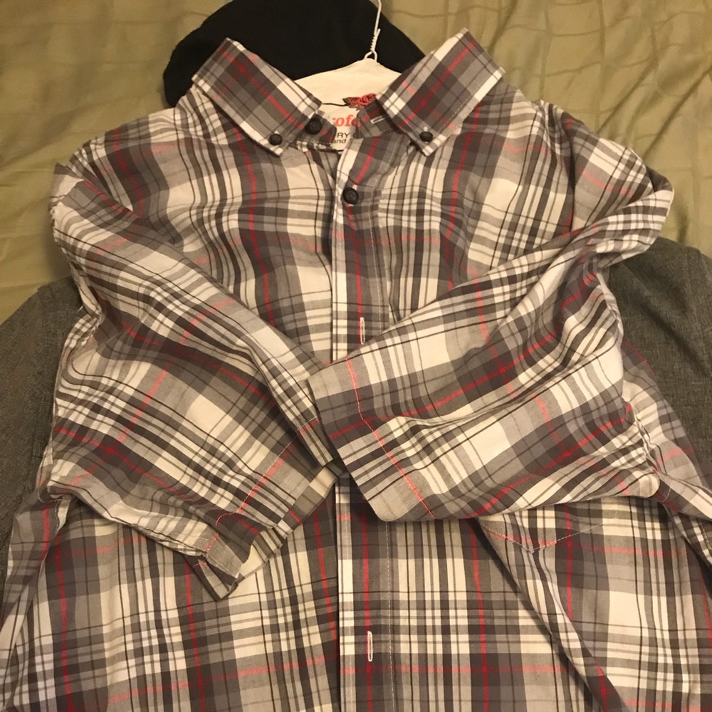 Button down - Picture 4 of 5